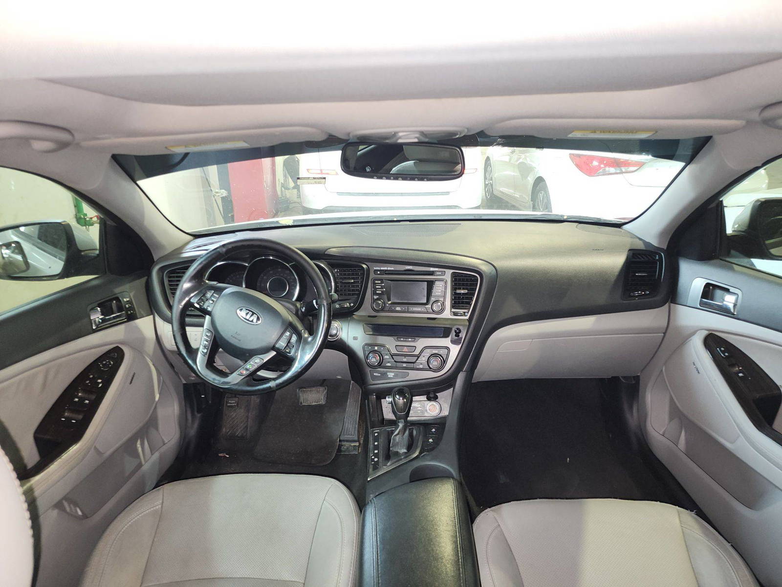 2013 KIA OPTIMA — 221730 Miles — Lot 104088 — Ind. 12 - Marhaba Auctions Used Cars - Image 8