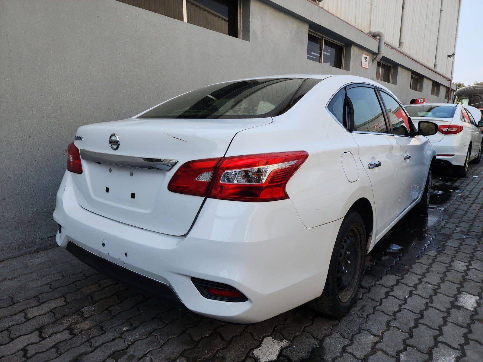 2019 NISSAN SENTRA — 143816 Miles — Lot 40270154 — Al Quoz - Marhaba Auctions Used Cars - Image 3