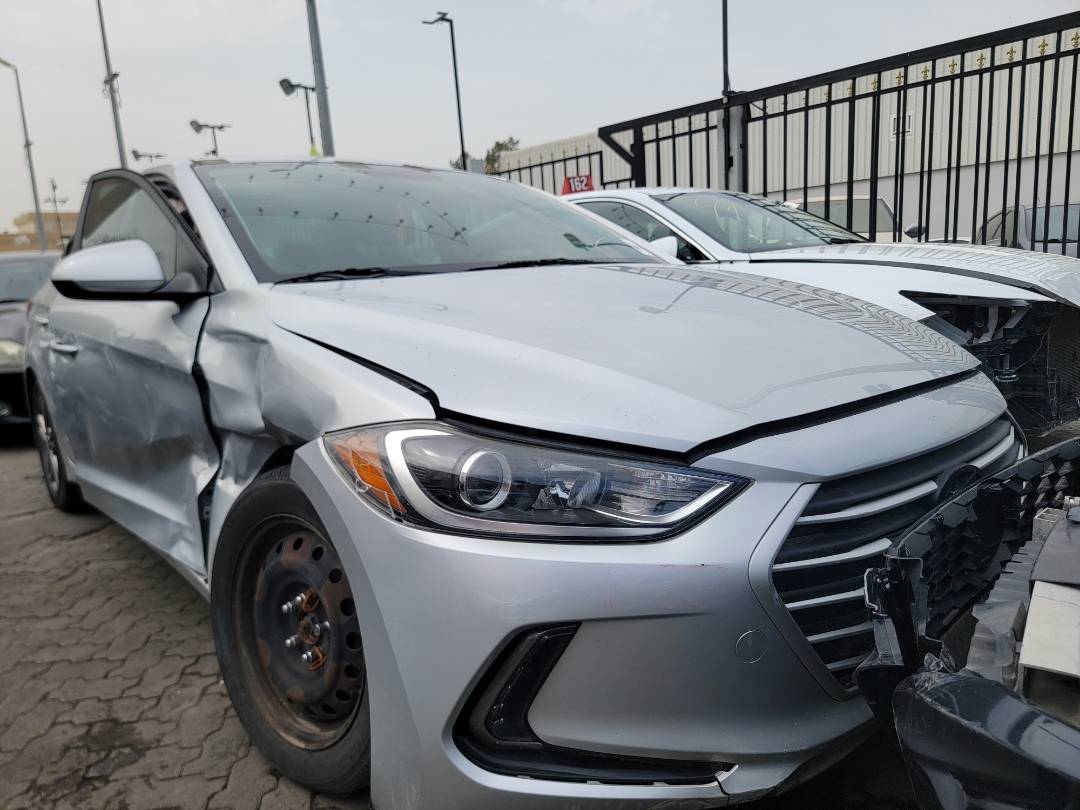 2018 HYUNDAI ELANTRA — 43322 Miles — Lot 91960 — Main - Marhaba Auctions Used Cars - Image 4