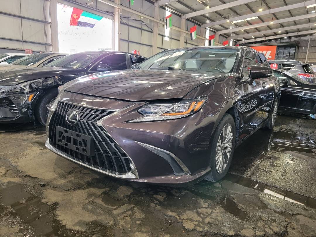 2015 LEXUS ES 350 — 71602 Miles — Lot 2210178 — Main - Marhaba Auctions Used Cars - Image 5