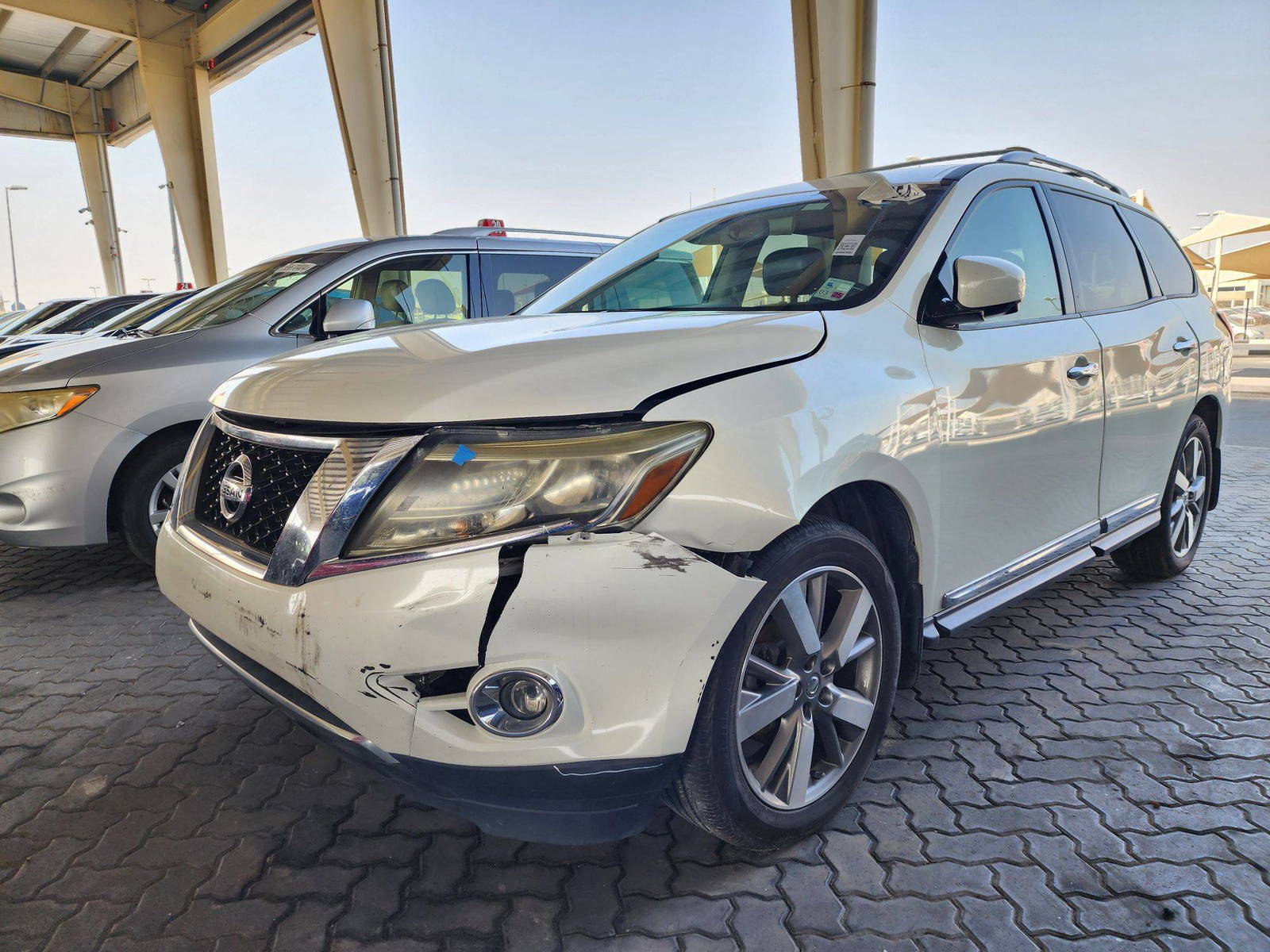 2013 NISSAN PATHFINDER — 168000 Miles — Lot 56092854 — Souq - Marhaba Auctions Used Cars - Image 5