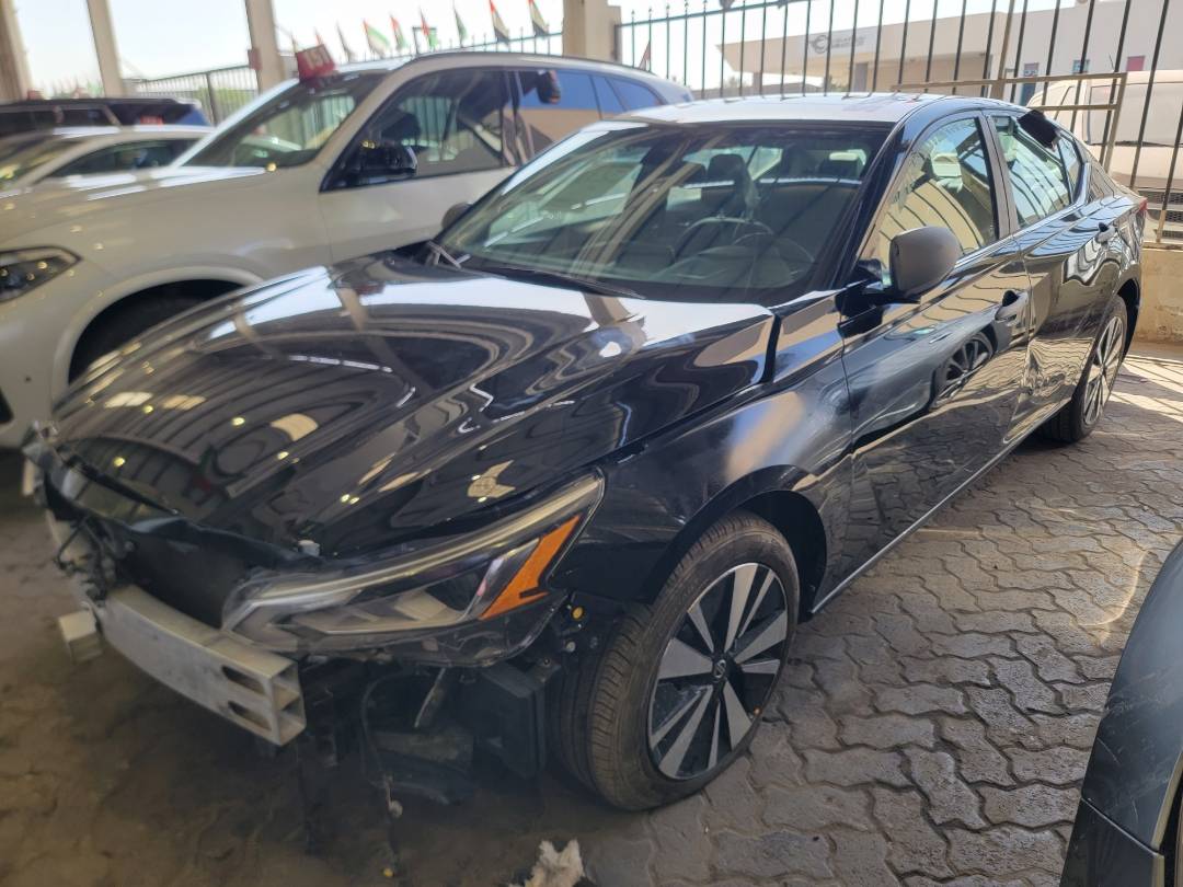 2020 NISSAN ALTIMA — 127431 Miles — Lot LC131086 — Main - Marhaba Auctions Used Cars - Image 3