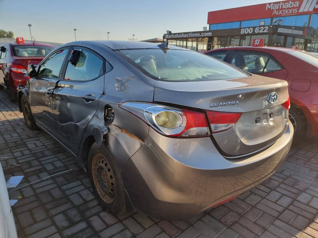 2013 HYUNDAI ELANTRA — 221016 KM — Lot H175363 — Ind. 12 - Marhaba Auctions Used Cars - Image 4
