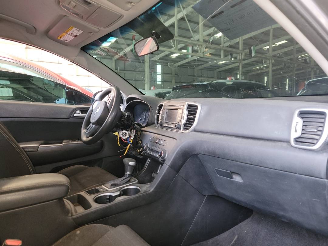 2018 KIA SPORTAGE — 133138 Miles — Lot 50868102 - Marhaba Auctions Used Cars - Image 10
