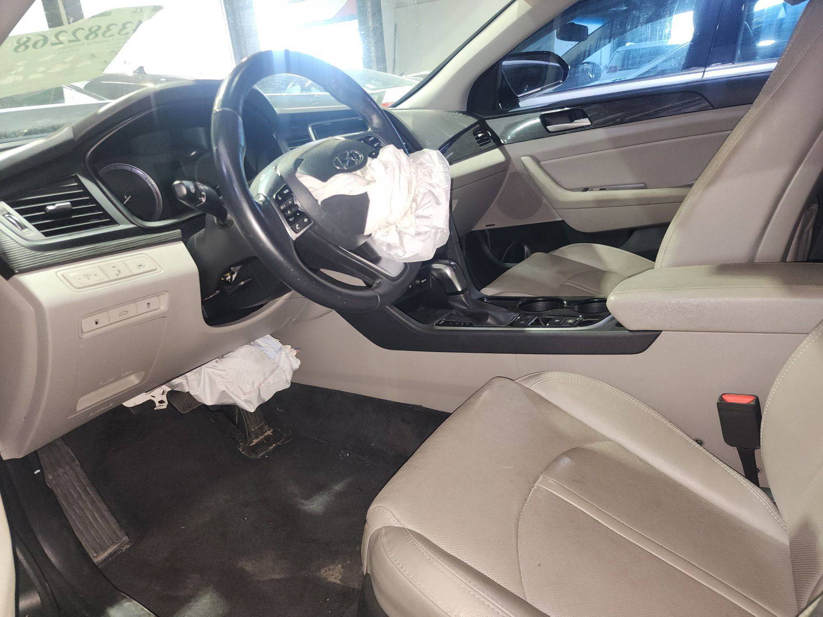 HYUNDAI SONATA 2018 - Marhaba Auction Used Cars - Image 9