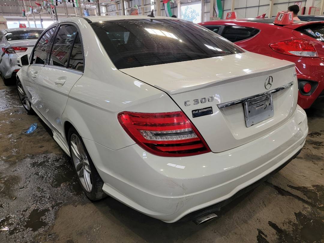 2012 MERCEDES BENZ C300 — 171642 Miles — Lot 64777453 - Marhaba Auctions Used Cars - Image 4