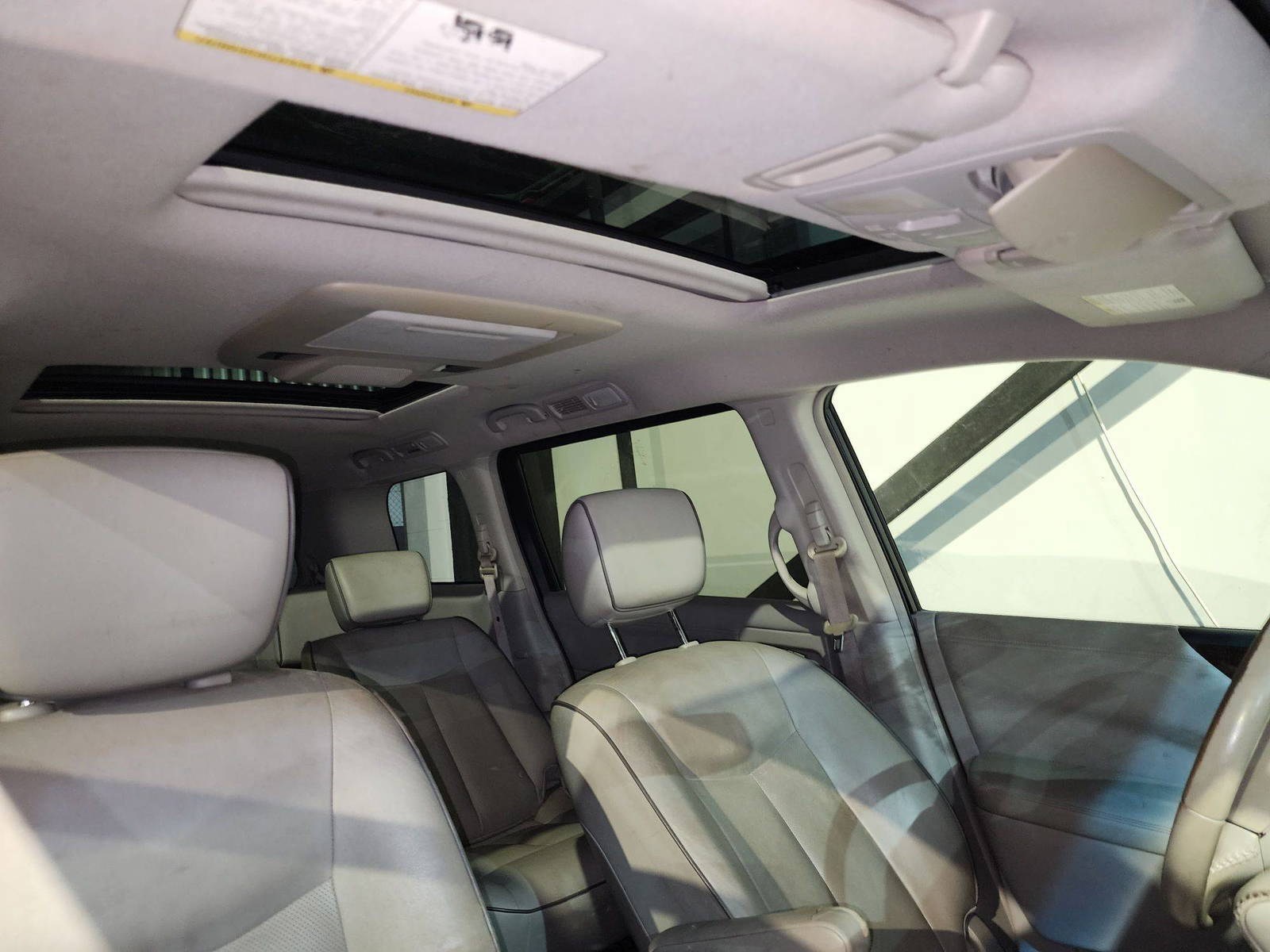 2011 NISSAN QUEST — 178718 Miles — Lot 38098656 — Al Quoz - Marhaba Auctions Used Cars - Image 9