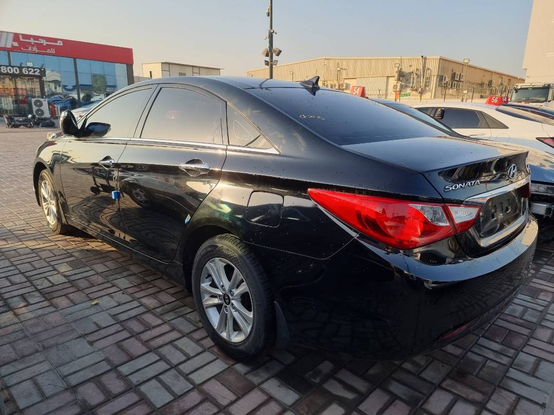 2010 HYUNDAI SONATA — 156532 KM — Lot 125478 — Main - Marhaba Auctions Used Cars - Image 5