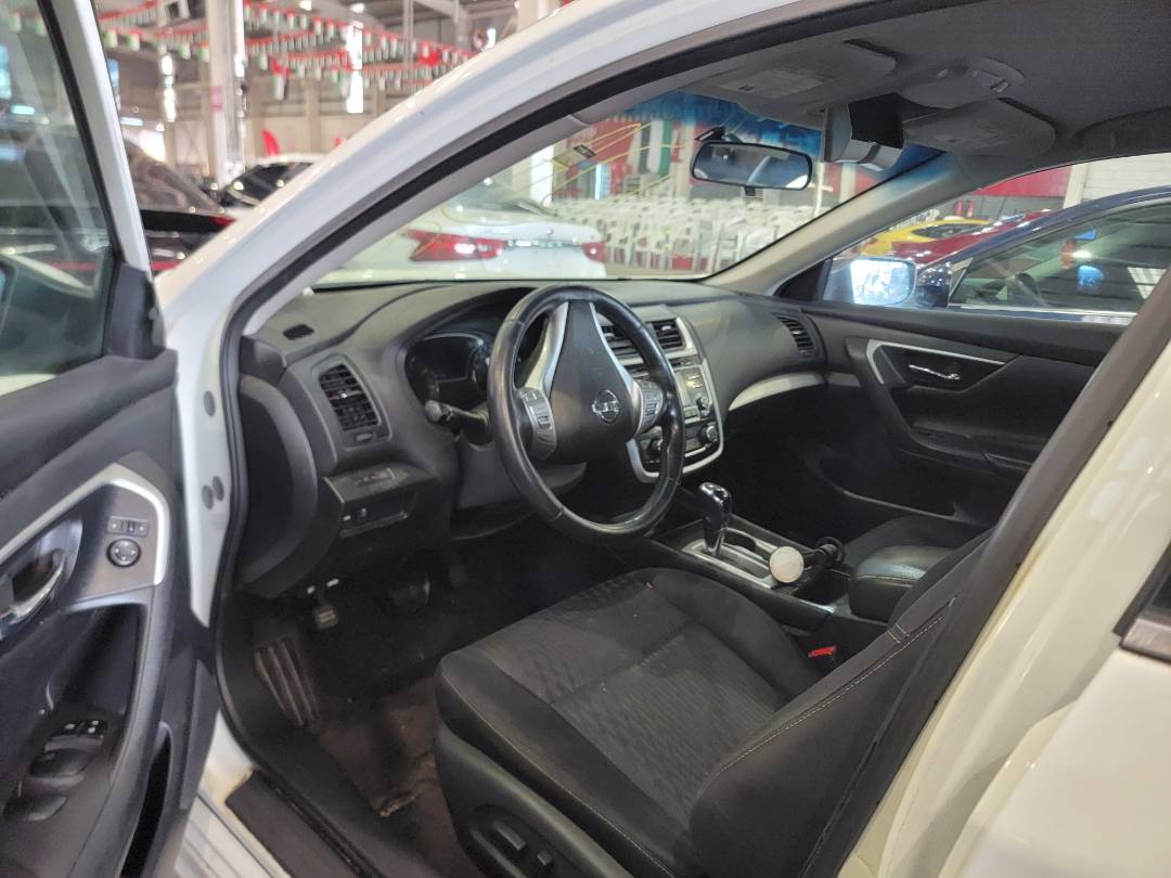 2018 NISSAN ALTIMA — 154947 Miles — Lot 17488 — Main - Marhaba Auctions Used Cars - Image 6