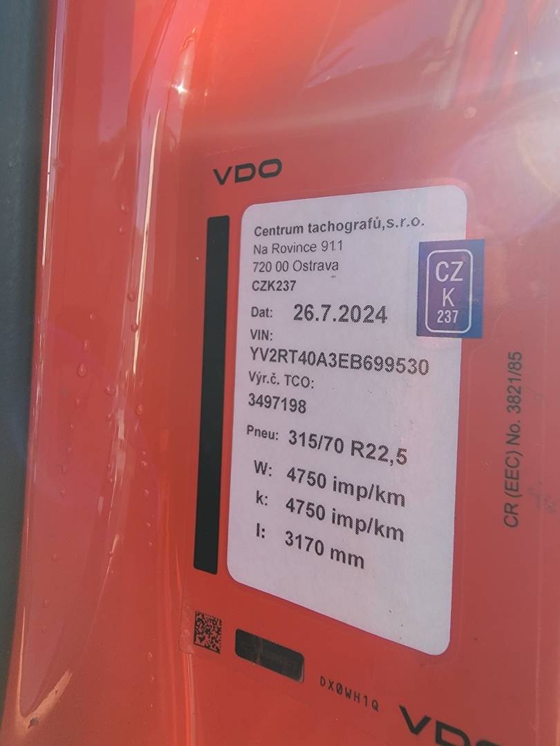 2014 VOLVO FH-Series — 1228804 KM — Lot 699530 — Main - Marhaba Auctions Used Cars - Image 6