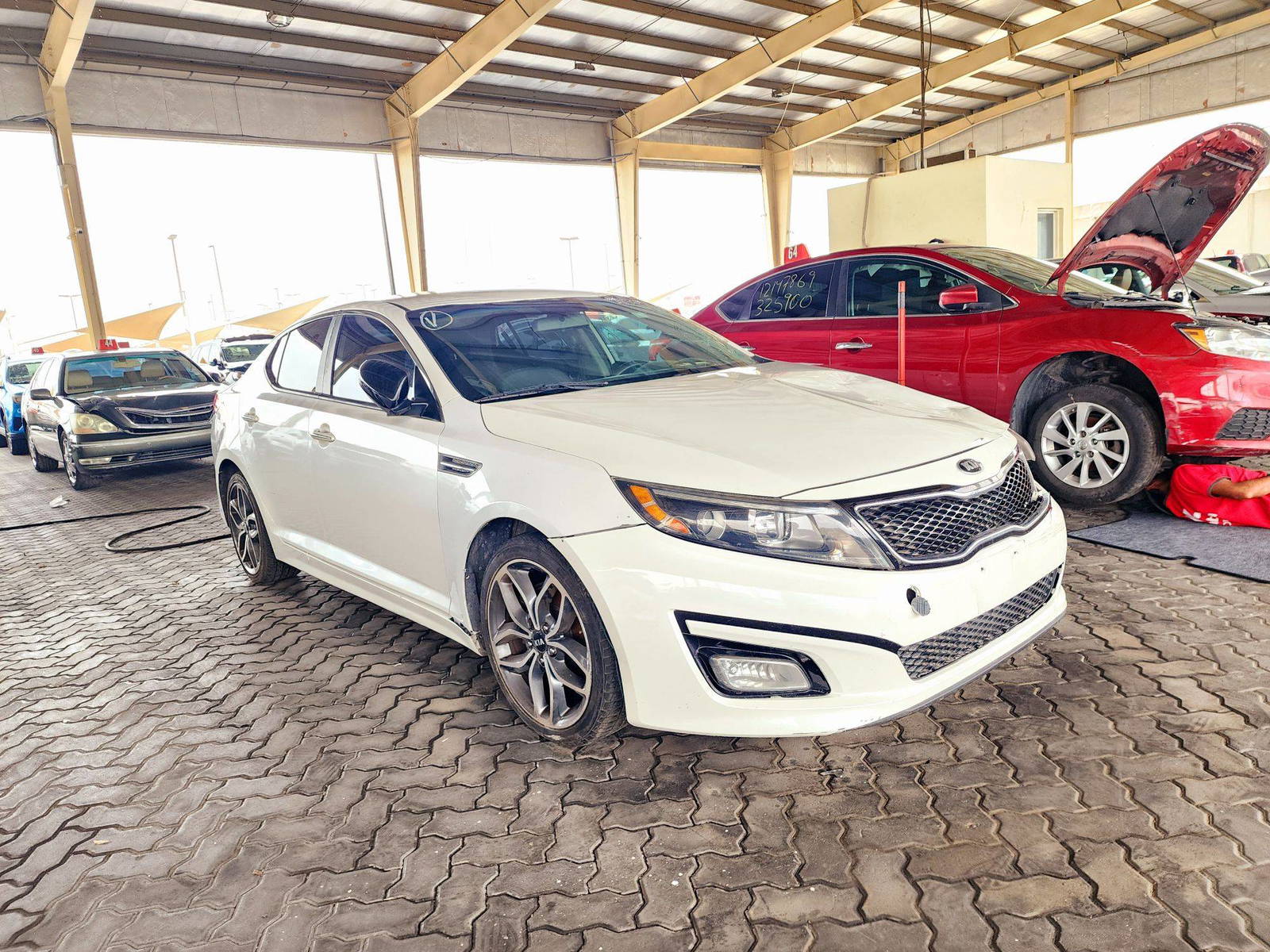 2015 KIA OPTIMA — 156928 Miles — Lot 67941144 — Souq - Marhaba Auctions Used Cars - Image 4