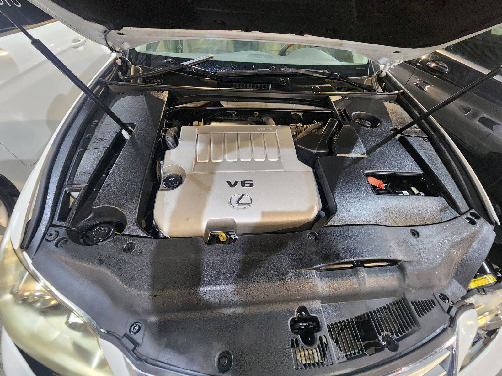 LEXUS ES 350 2010 - Marhaba Auction Used Cars - Image 12