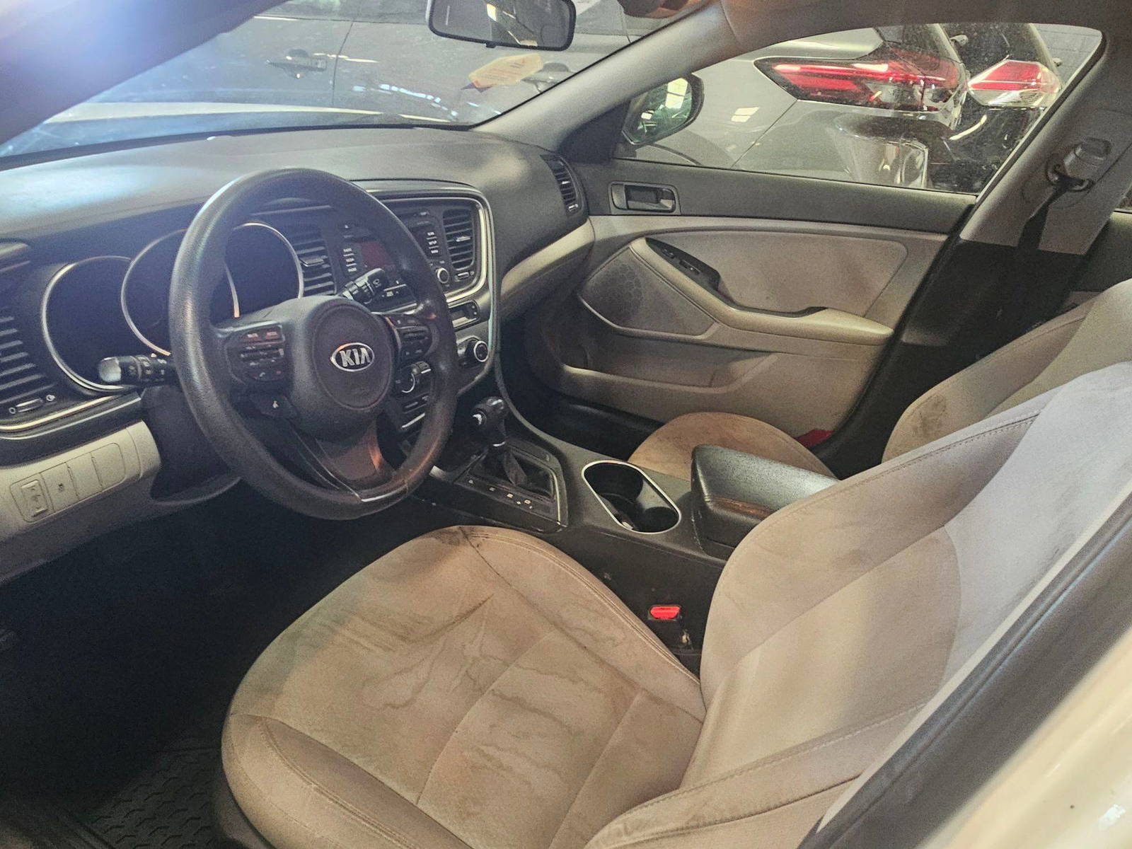KIA OPTIMA 2015 - Marhaba Auction Used Cars - Image 8