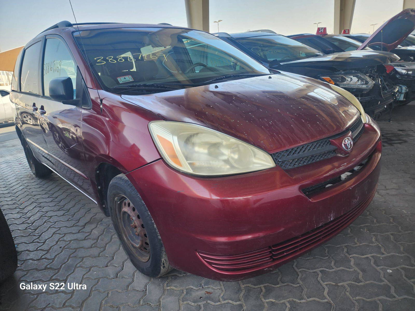 2004 TOYOTA SIENNA — 194568 Miles — Lot 38867169 - Marhaba Auctions Used Cars - Image 8