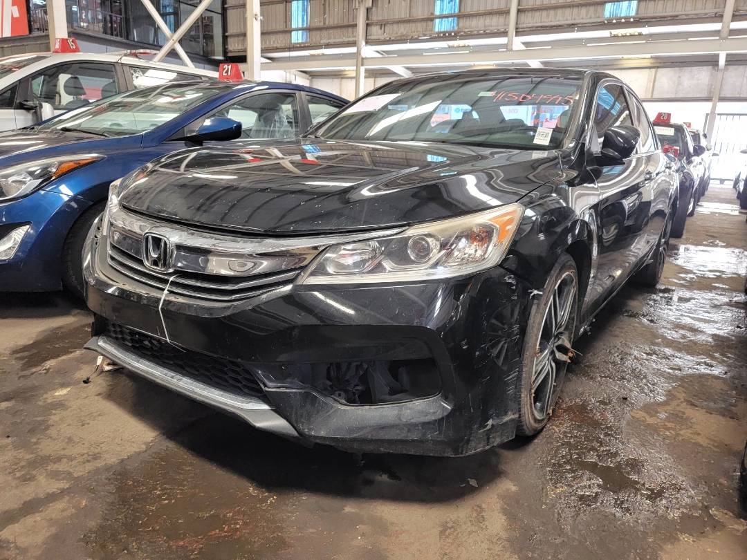 2017 HONDA ACCORD — 172202 Miles — Lot 50HA300887 — Souq - Marhaba Auctions Used Cars - Image 5