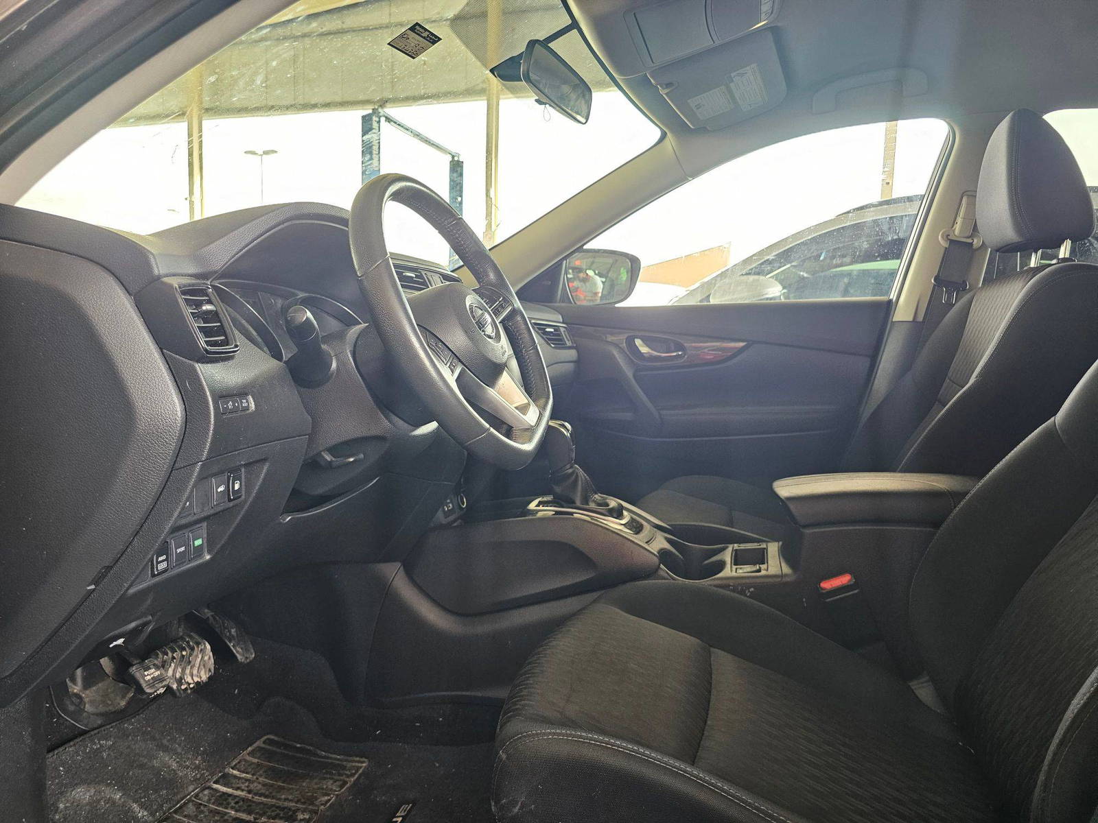 2018 NISSAN ROGUE — 134350 Miles — Lot MV1JP533674 — Souq - Marhaba Auctions Used Cars - Image 8