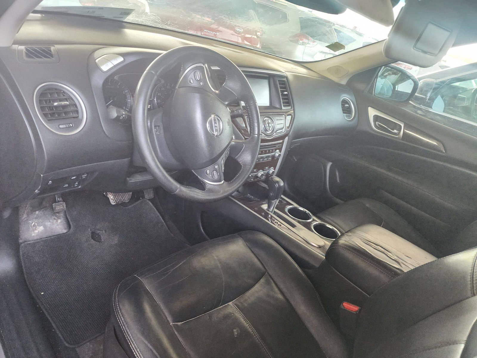2013 NISSAN PATHFINDER — 226780 Miles — Lot 37326366 - Marhaba Auctions Used Cars - Image 4