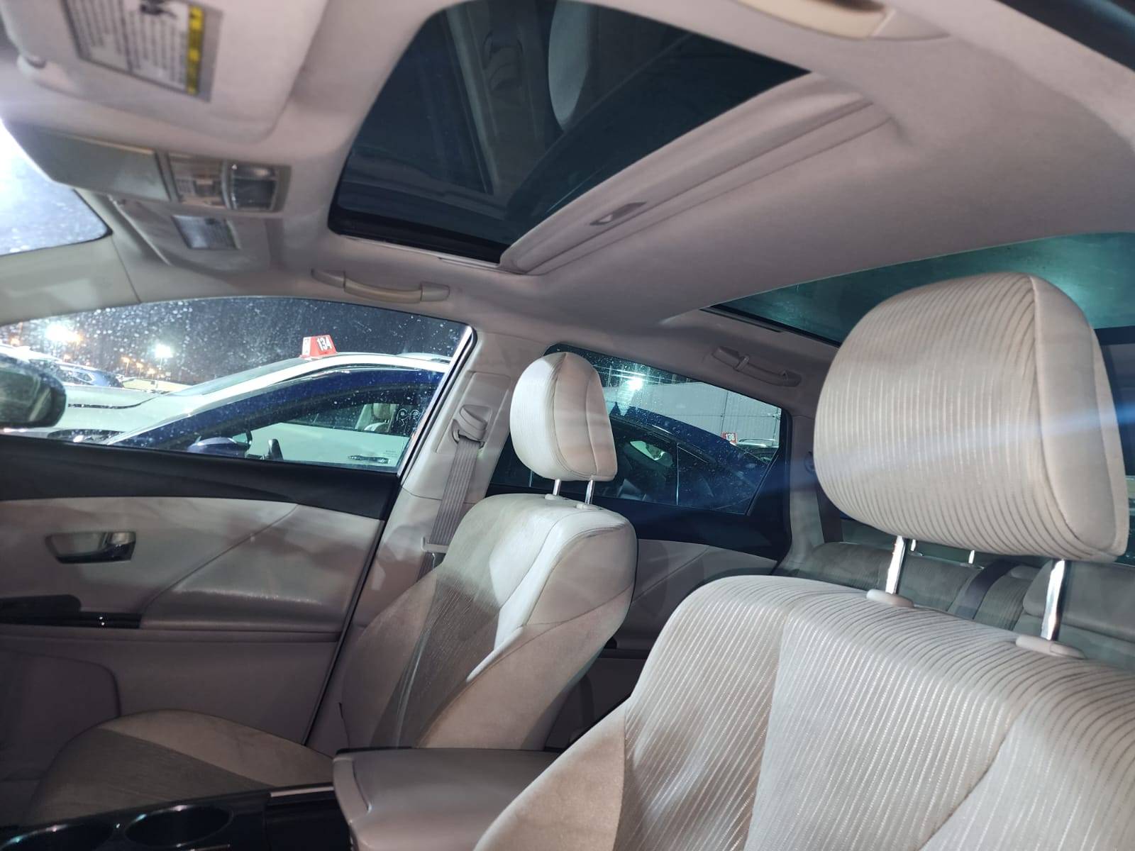 2011 TOYOTA VENZA — 137320 Miles — Lot 94171355 — Souq - Marhaba Auctions Used Cars - Image 10