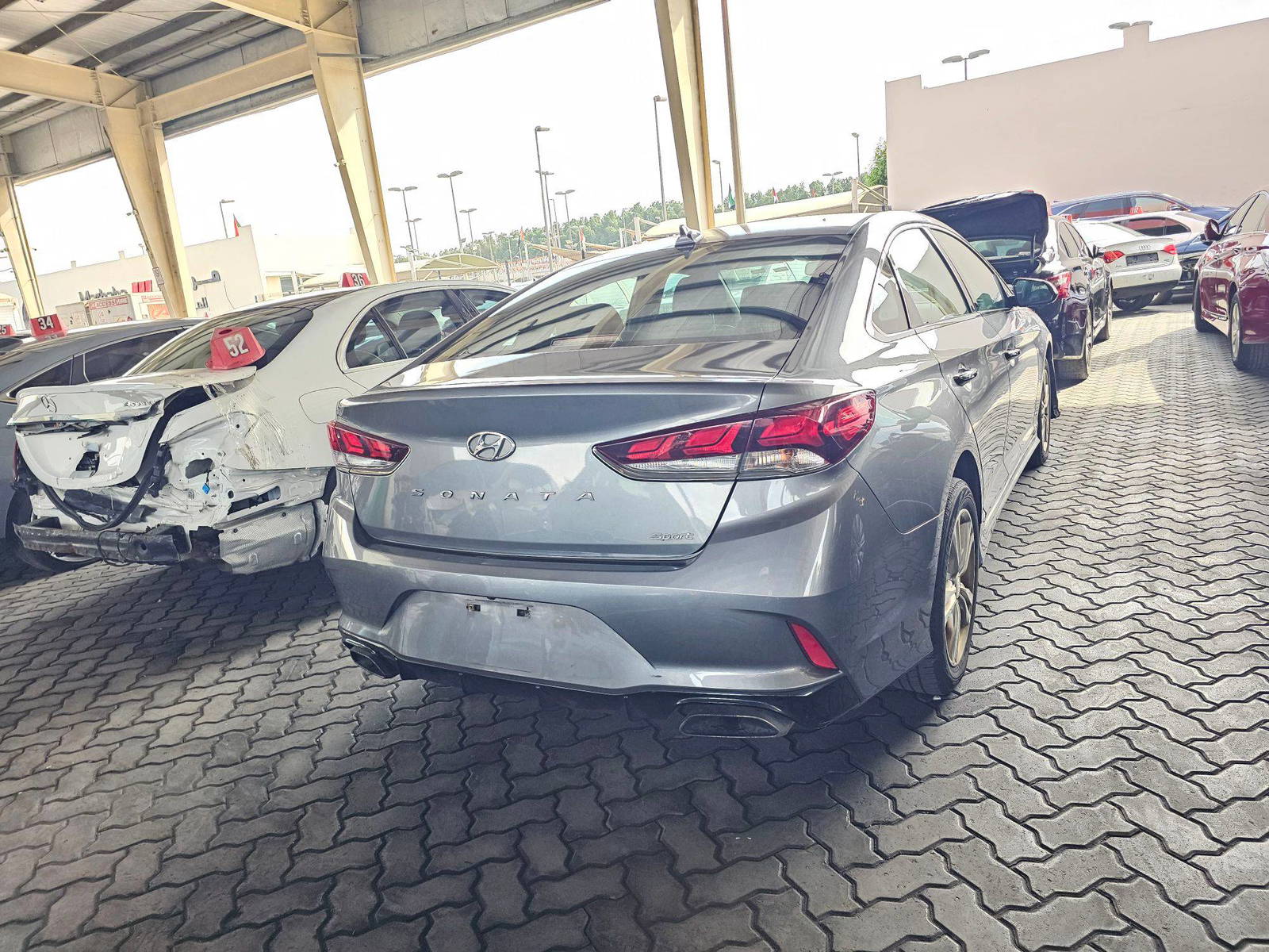2018 HYUNDAI SONATA SPORT — 136369 Miles — Lot 68898425 — Main - Marhaba Auctions Used Cars - Image 4