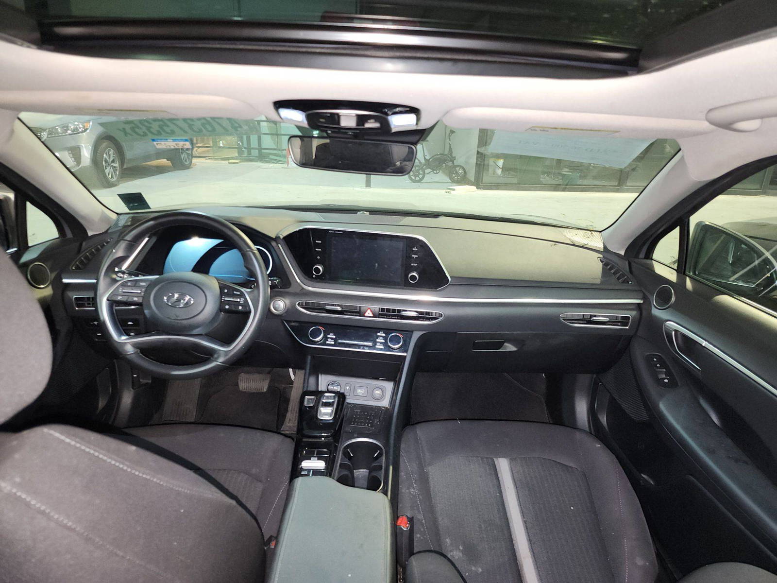 2022 HYUNDAI SONATA — 55303 Miles — Lot 67718 — Main - Marhaba Auctions Used Cars - Image 9