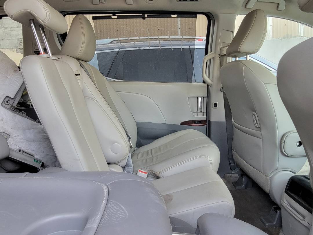 2014 TOYOTA SIENNA — 237020 Miles — Lot S477135 — Main - Marhaba Auctions Used Cars - Image 7