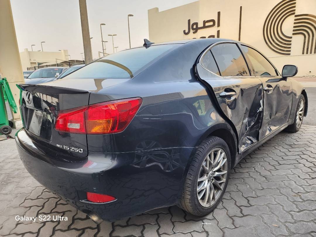 2008 LEXUS IS 250 — 196387 Miles — Lot 50148954 — Souq - Marhaba Auctions Used Cars - Image 5