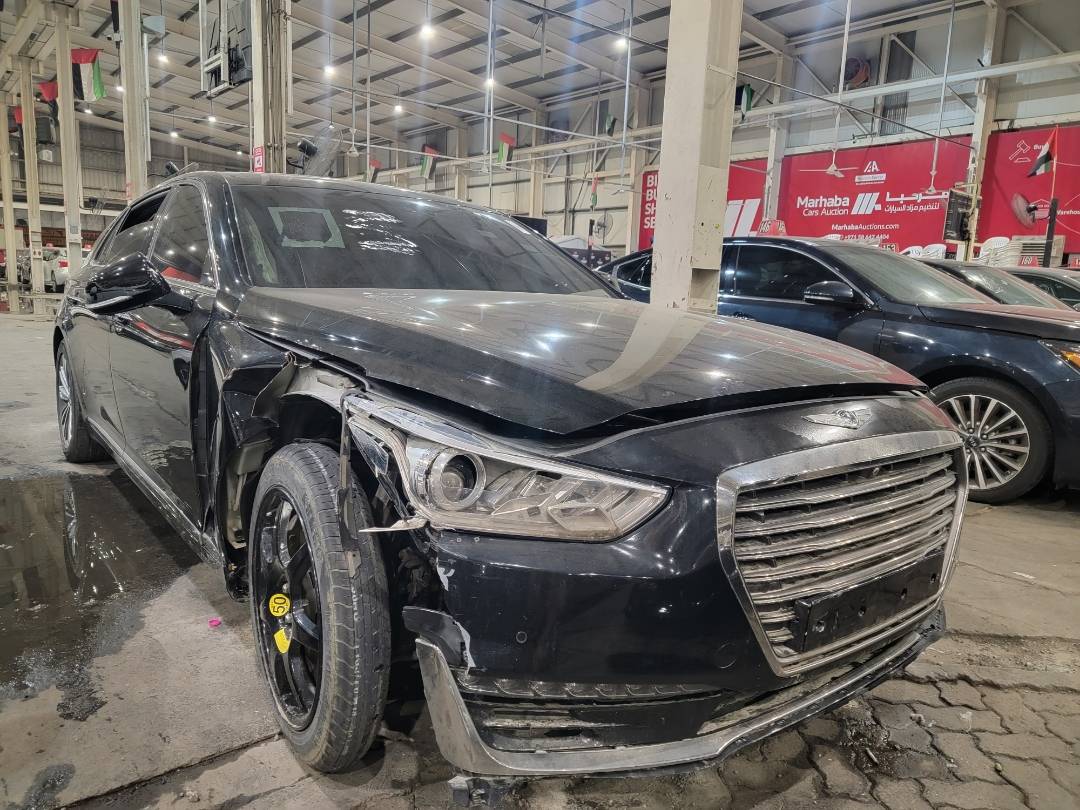 2016 GENESIS EQ900 — 149931 KM — Lot GU01186 — Main - Marhaba Auctions Used Cars - Image 4