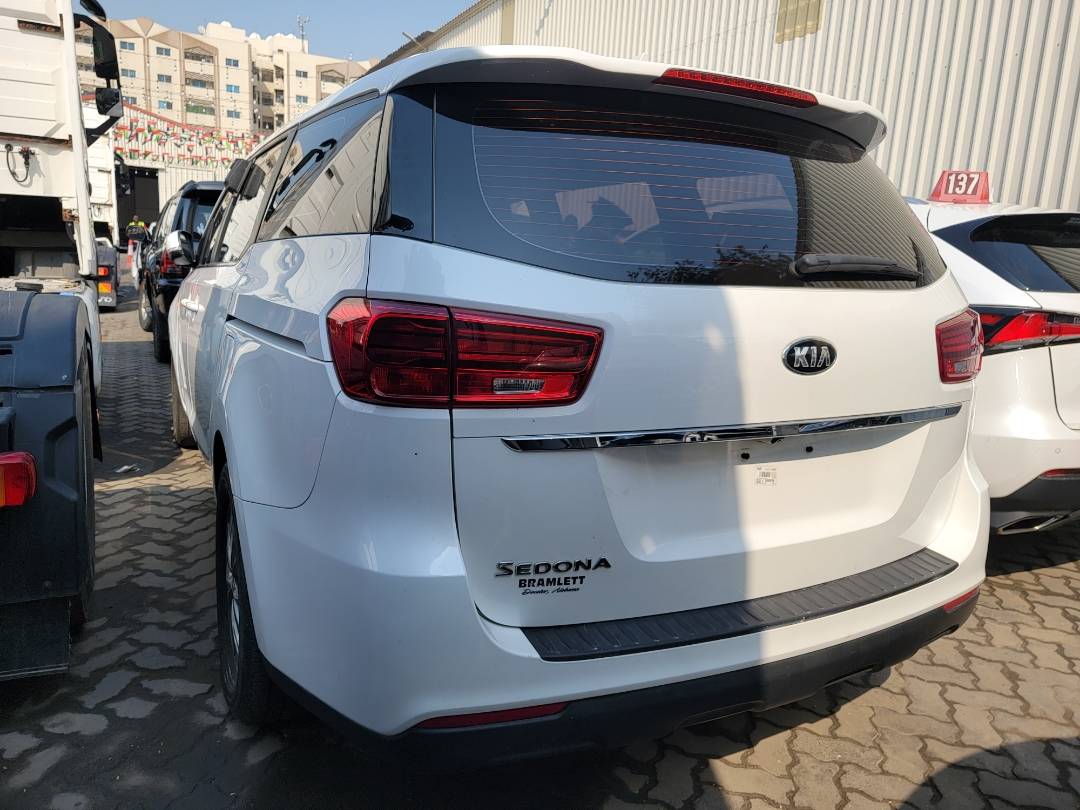 2020 KIA SEDONA — 87627 Miles — Lot 6595856 — Main - Marhaba Auctions Used Cars - Image 4