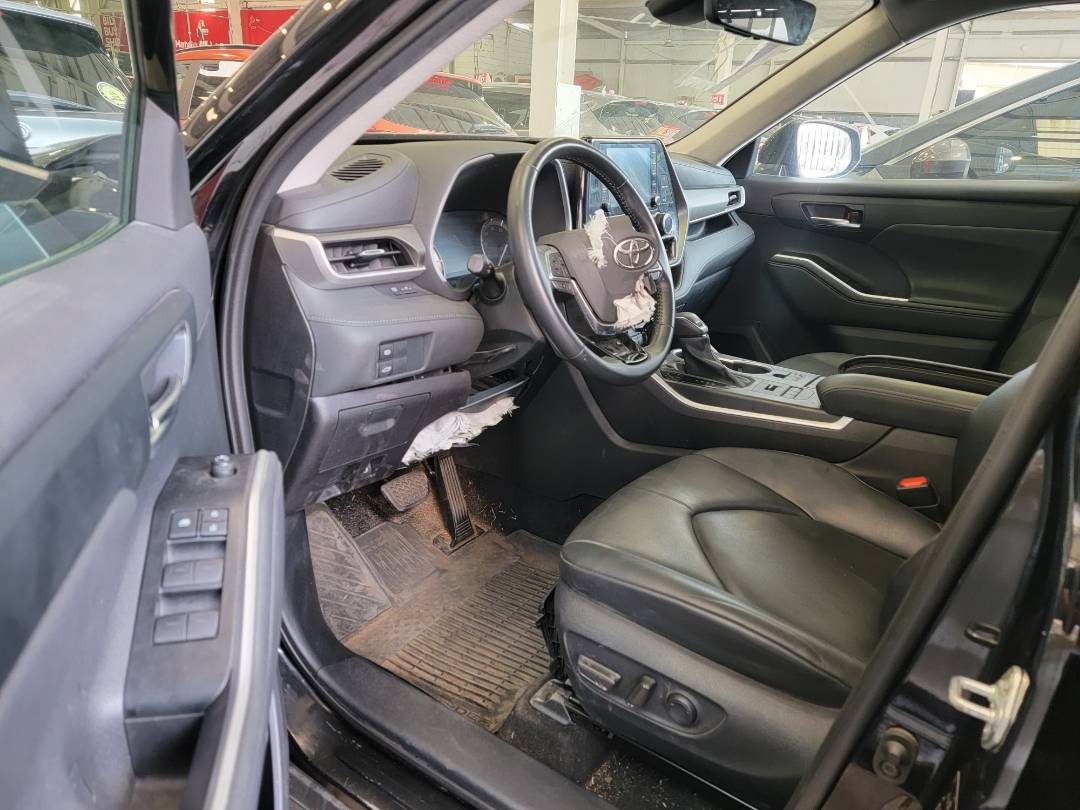 2021 TOYOTA HIGHLANDER — 30480 Miles — Lot MS532449 — Main - Marhaba Auctions Used Cars - Image 8