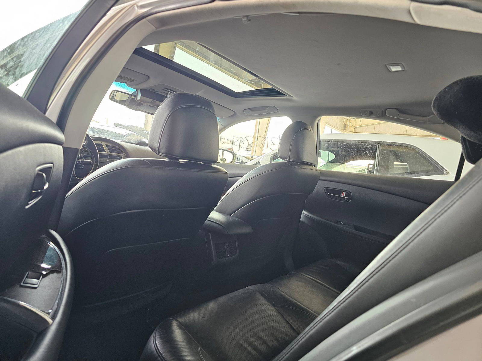 2011 LEXUS ES 350 — 224992 Miles — Lot 2465235 — Main - Marhaba Auctions Used Cars - Image 6