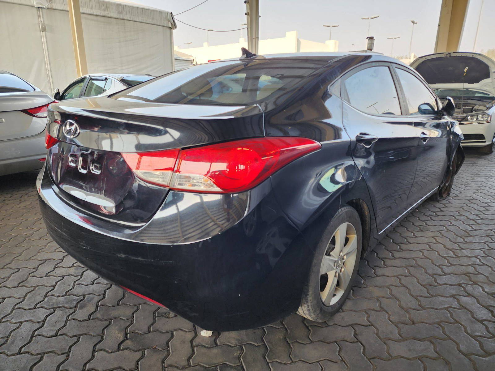 2011 HYUNDAI ELANTRA — 150642 Miles — Lot 101531 — Souq - Marhaba Auctions Used Cars - Image 3