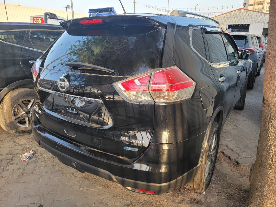 2014 NISSAN ROGUE — 197365 Miles — Lot EC764586 — Main - Marhaba Auctions Used Cars - Image 3