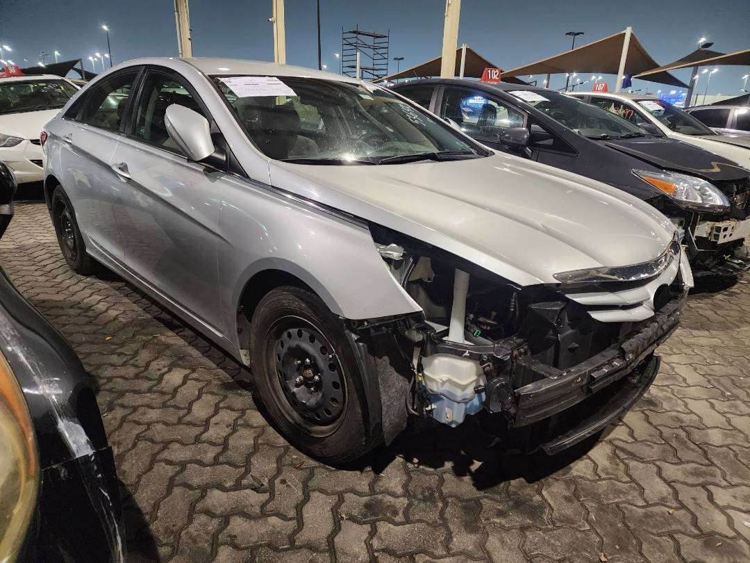 2013 HYUNDAI SONATA — 156270 Miles — Lot H536425 - Marhaba Auctions Used Cars - Image 6