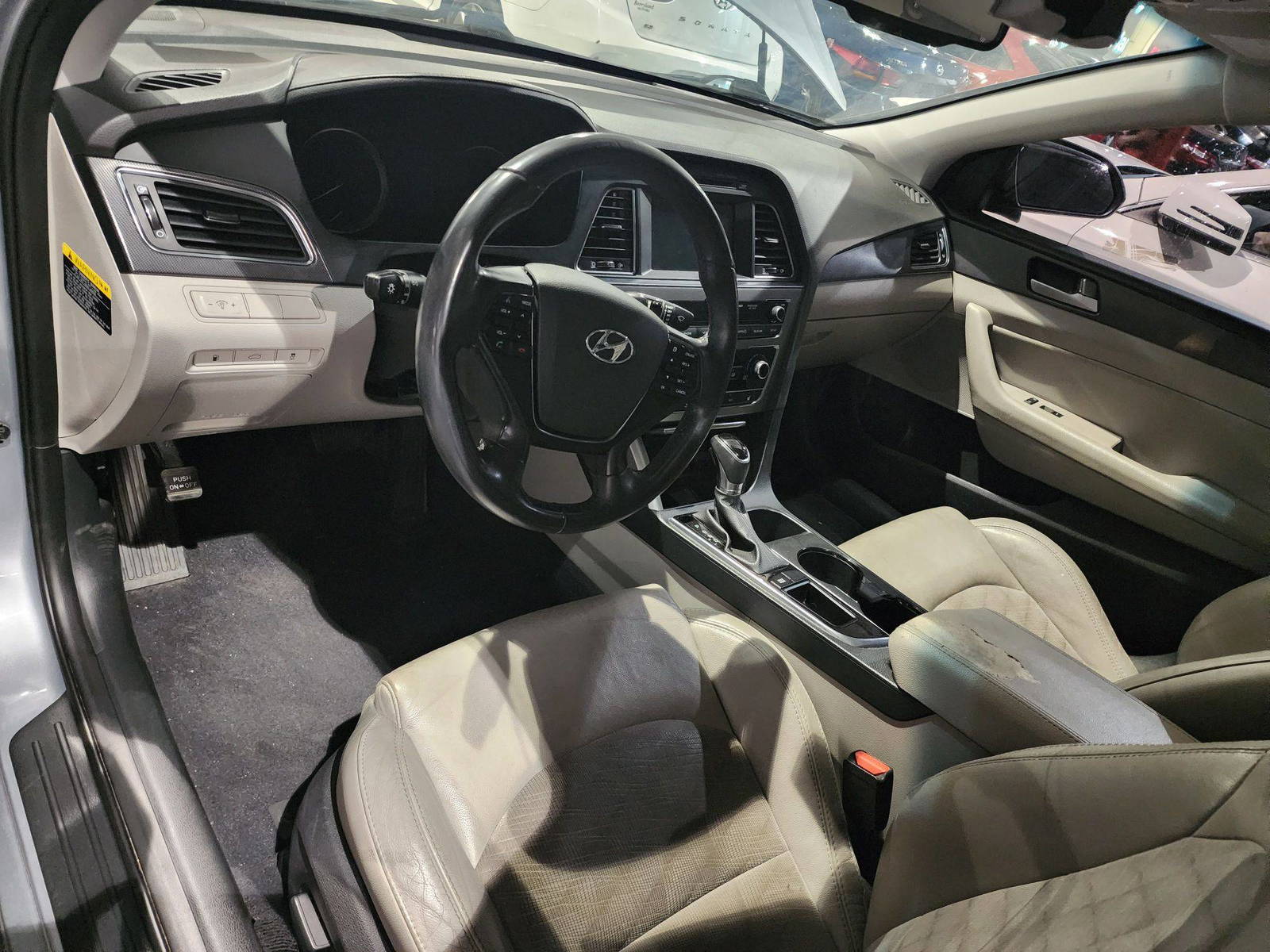 2017 HYUNDAI SONATA — 159715 Miles — Lot 65435533 - Marhaba Auctions Used Cars - Image 4