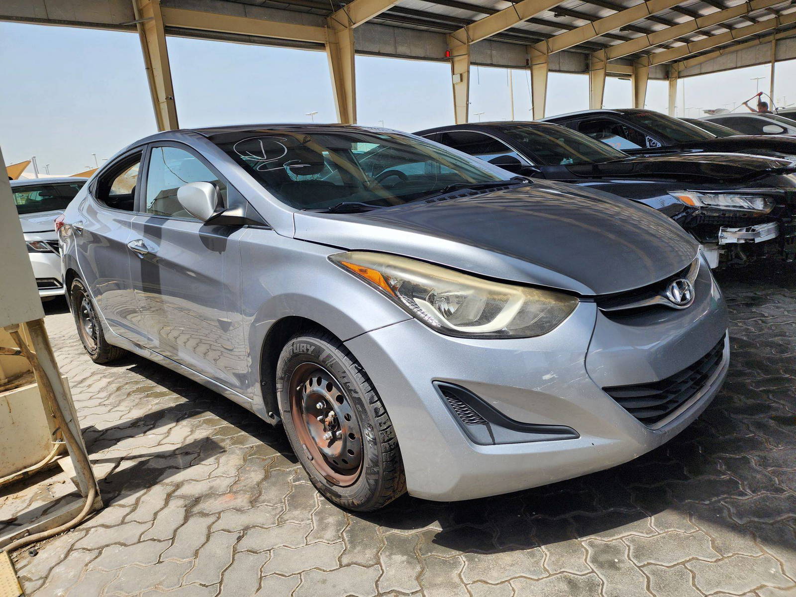 2016 HYUNDAI ELANTRA — 163591 Miles — Lot 48962454 — Souq - Marhaba Auctions Used Cars - Image 4