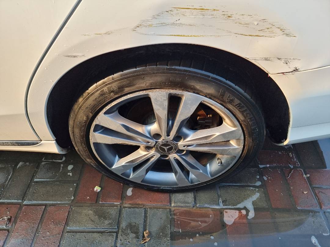 MERCEDES BENZ C300 2018 - Marhaba Auction Used Cars - Image 11