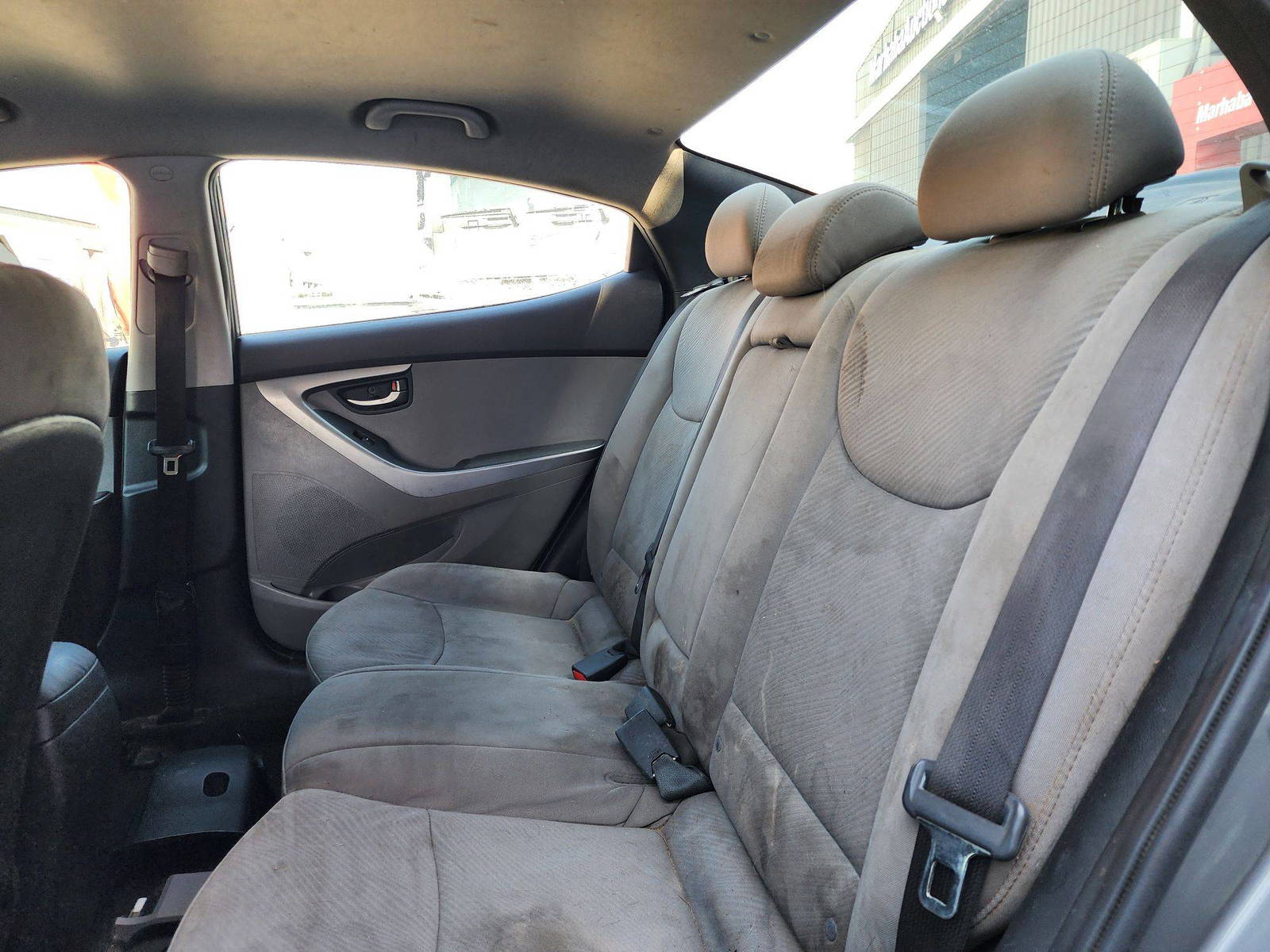 2013 HYUNDAI ELANTRA — 236139 Miles — Lot 37695112 — Al Quoz - Marhaba Auctions Used Cars - Image 7