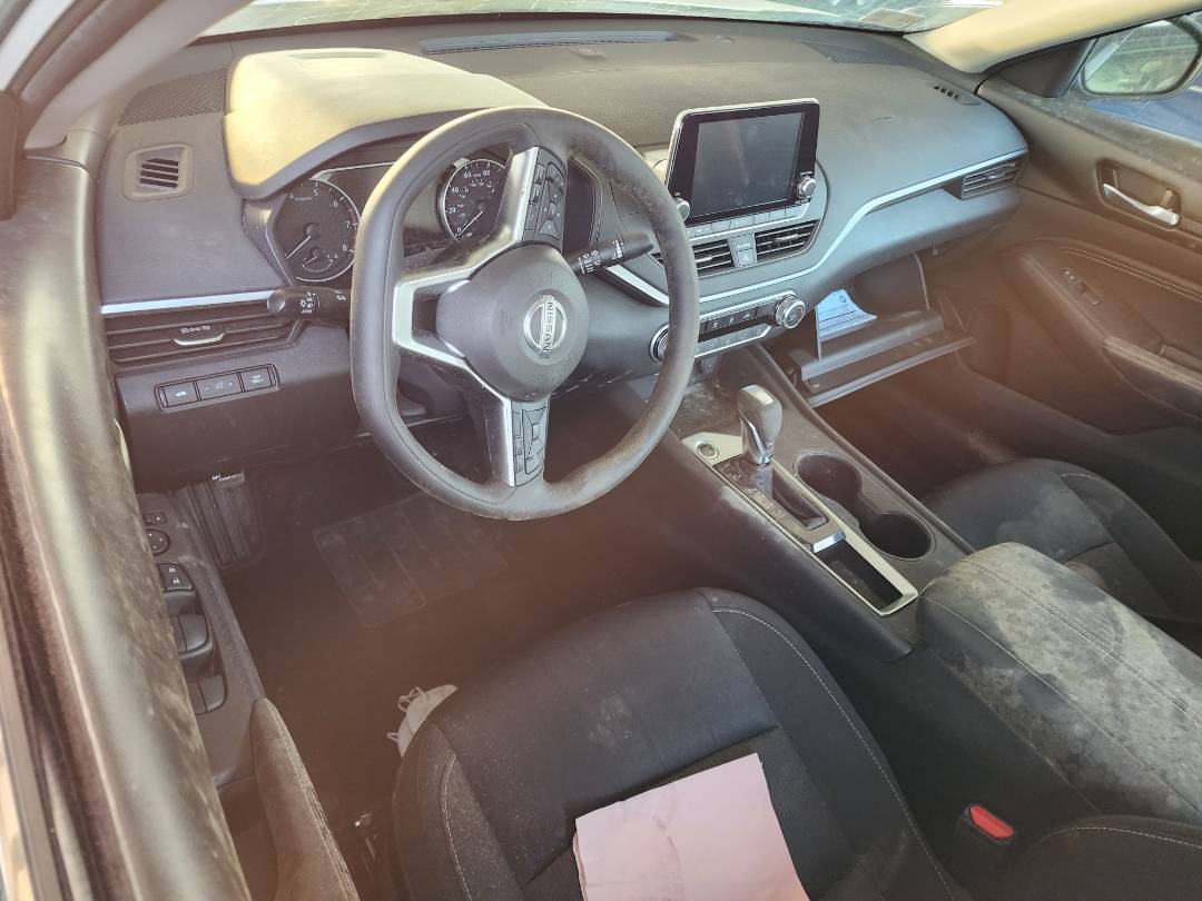 2019 NISSAN ALTIMA — 58000 Miles — Lot 37038 — Souq - Marhaba Auctions Used Cars - Image 6