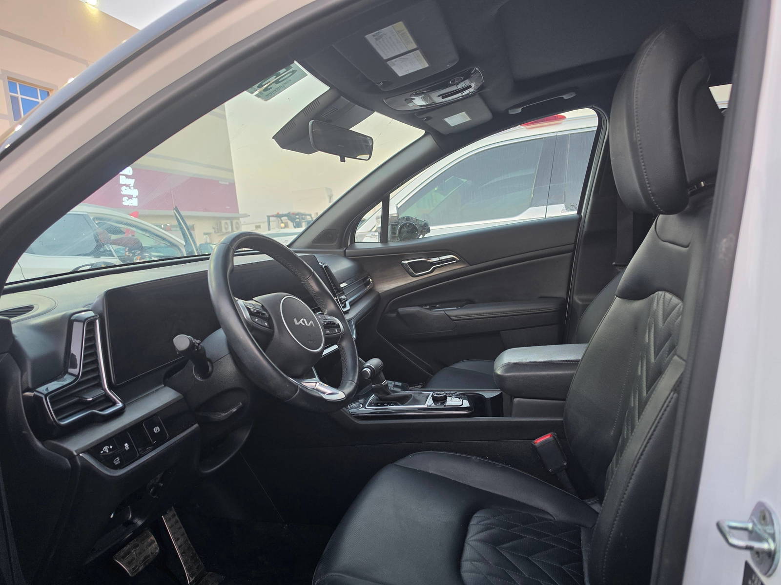 2023 KIA SPORTAGE — sold — 65572 Miles — Lot G086708 - Marhaba Auctions Used Cars - Image 6