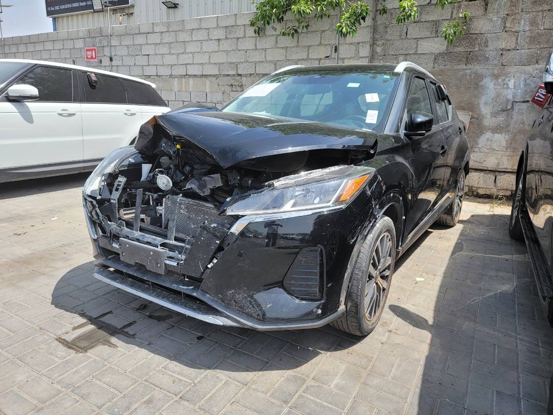 2021 NISSAN KICKS — 82175 Miles — Lot 40789370 — Main - Marhaba Auctions Used Cars - Image 4