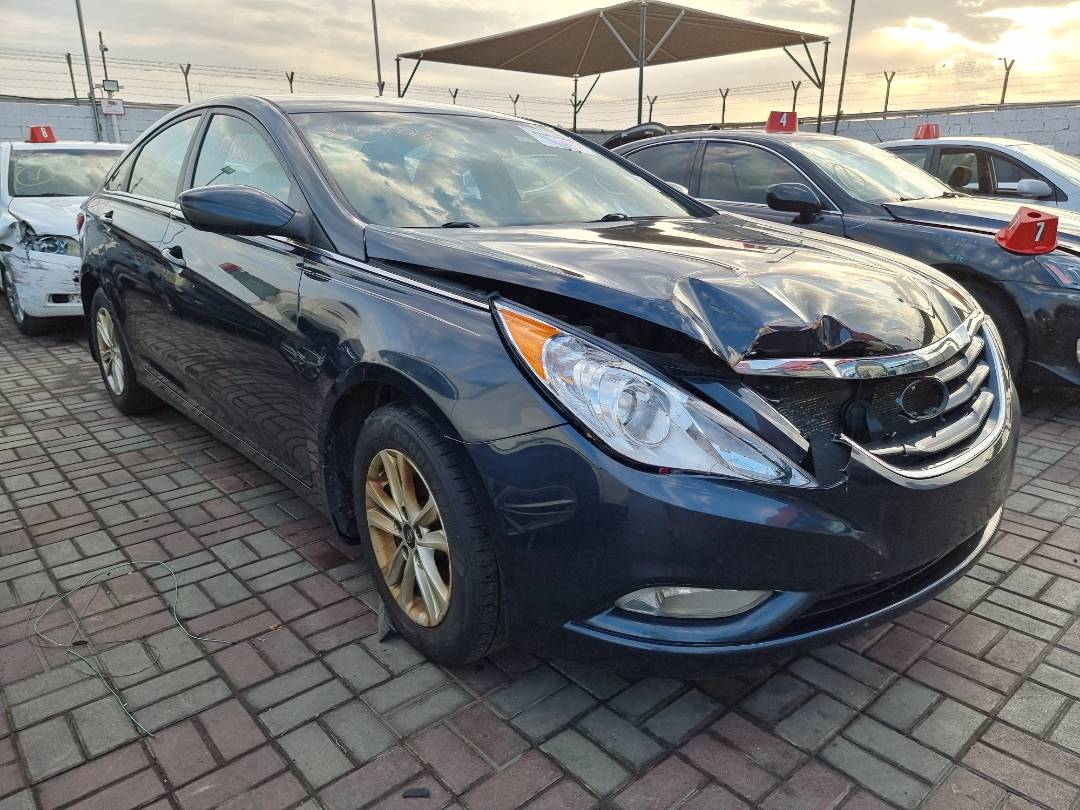 2013 HYUNDAI SONATA — 159941 Miles — Lot 125487 — Souq - Marhaba Auctions Used Cars - Image 3
