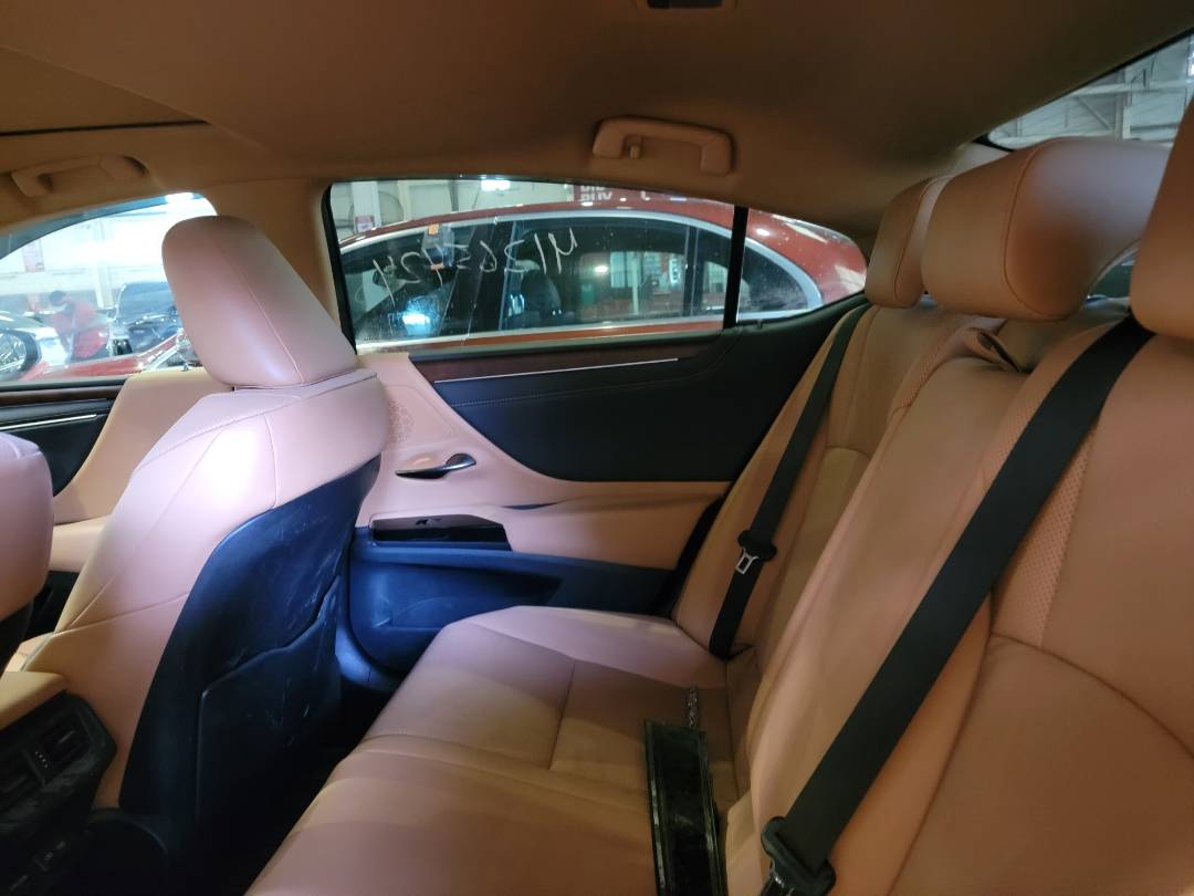 2023 LEXUS ES 300 — 43641 Miles — Lot 8PU027348 — Main - Marhaba Auctions Used Cars - Image 8