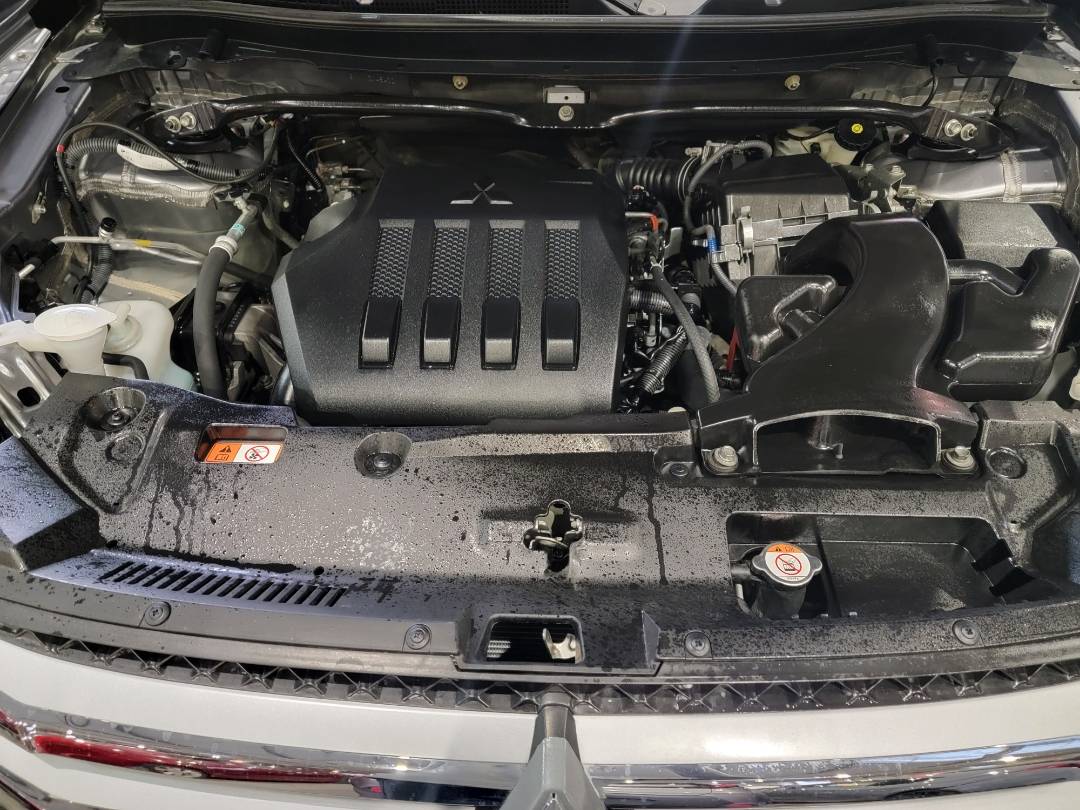 2019 MITSUBISHI Eclipse Cross ES — 100698 Miles — Lot KZ045472 — Main - Marhaba Auctions Used Cars - Image 11