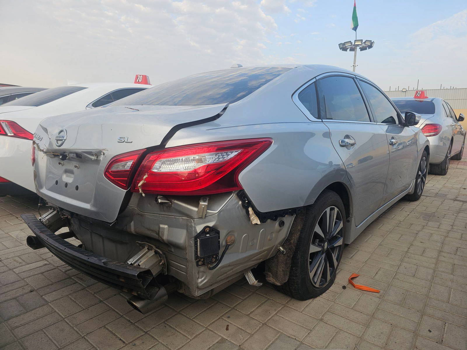 2017 NISSAN ALTIMA — 172794 Miles — Lot 43638567 - Marhaba Auctions Used Cars - Image 6