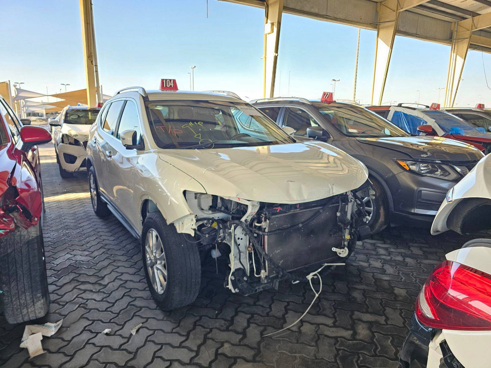 NISSAN ROGUE 2018 - Marhaba Auction Used Cars - Image 4