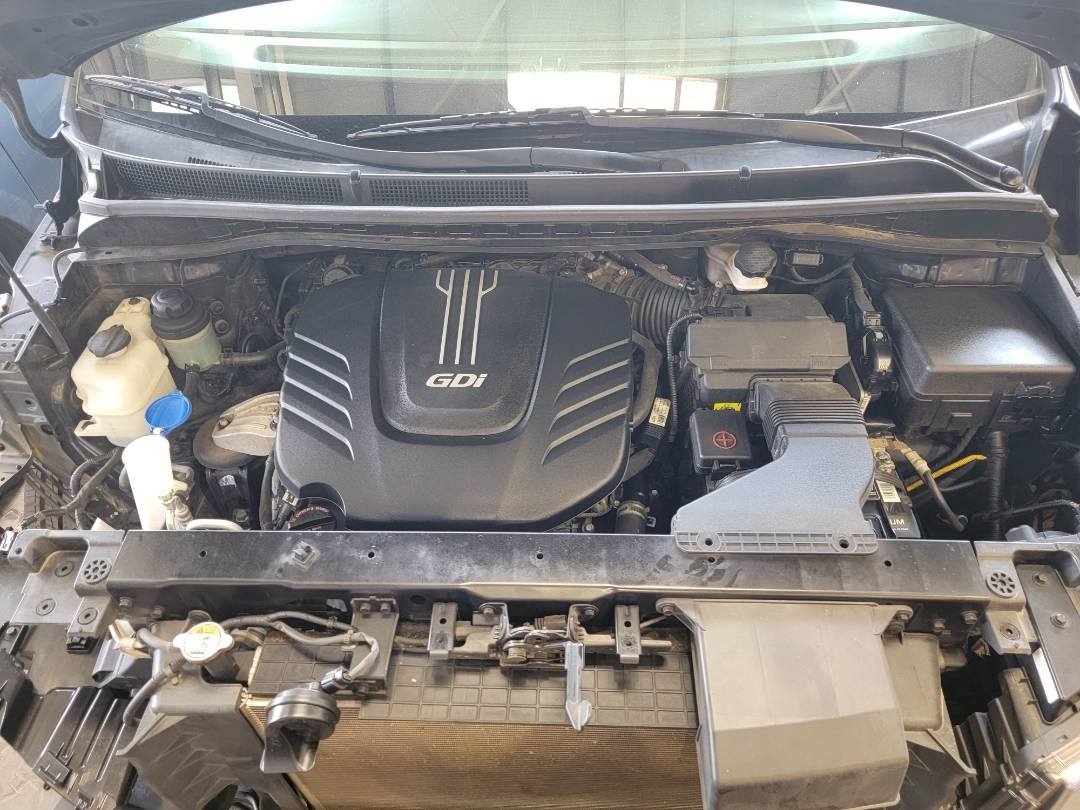 2018 KIA SEDONA — 84873 Miles — Lot 43390264 — Main - Marhaba Auctions Used Cars - Image 10