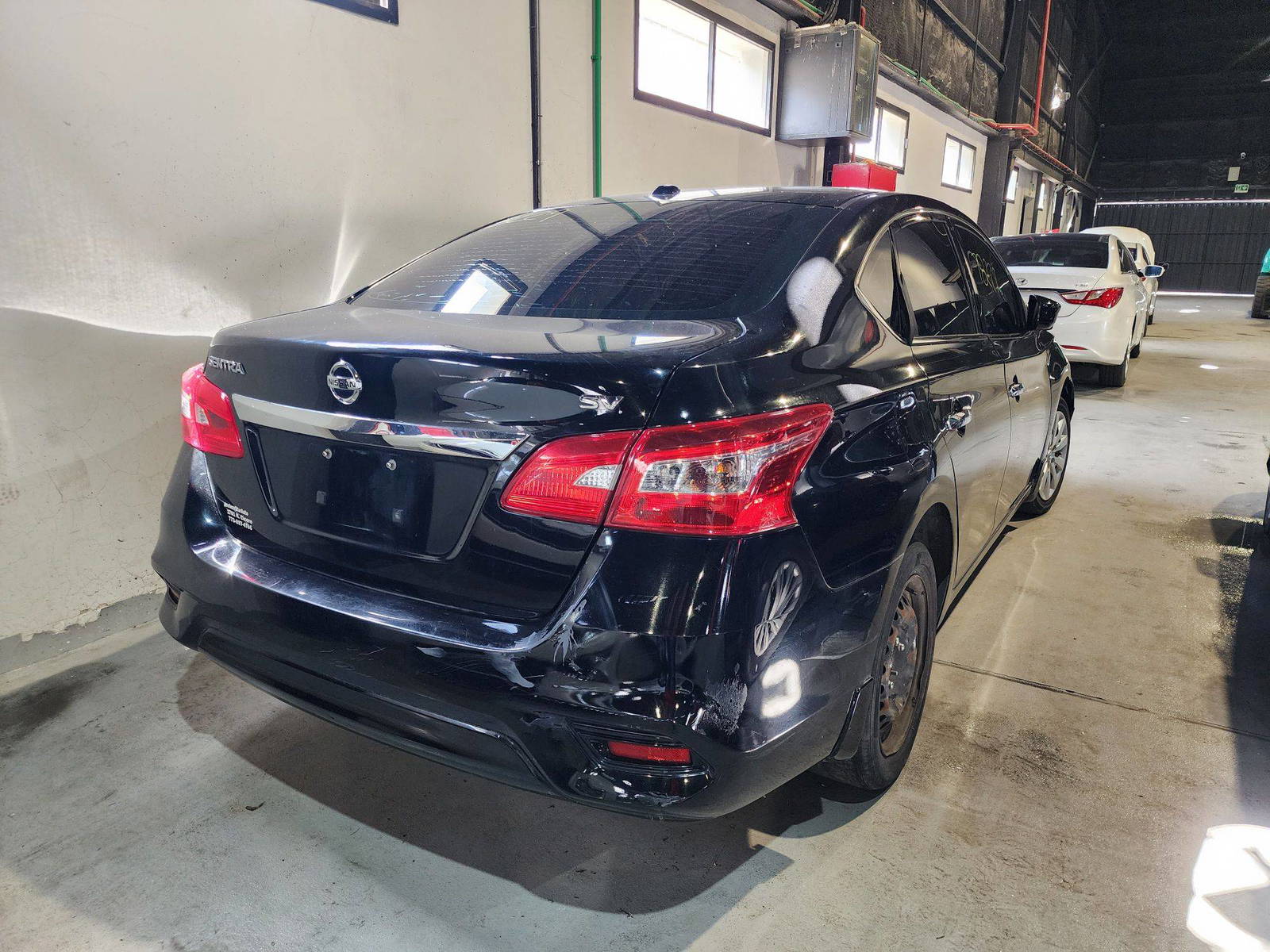 2017 NISSAN SENTRA — 100189 Miles — Lot 40978229 — Al Quoz - Marhaba Auctions Used Cars - Image 5