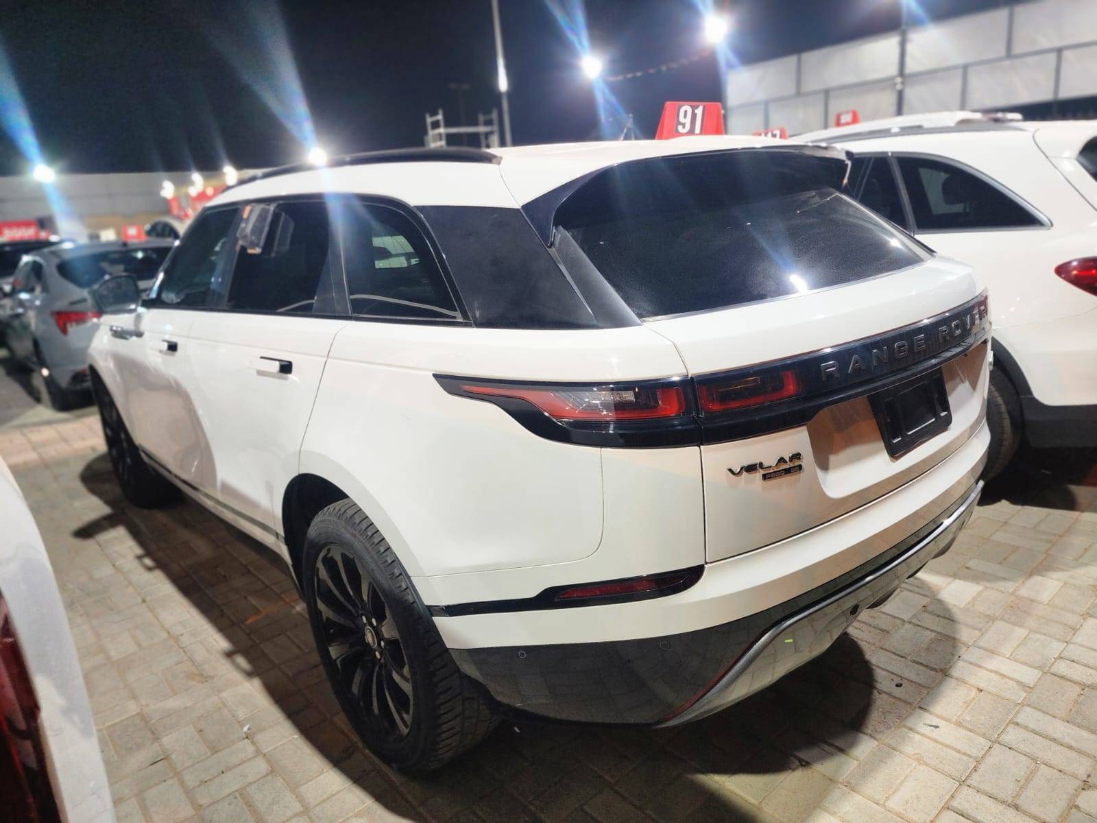LAND ROVER RANGE ROVER VELAR R-DYNAMIC S 2018 - Marhaba Auction Used Cars - Image 6