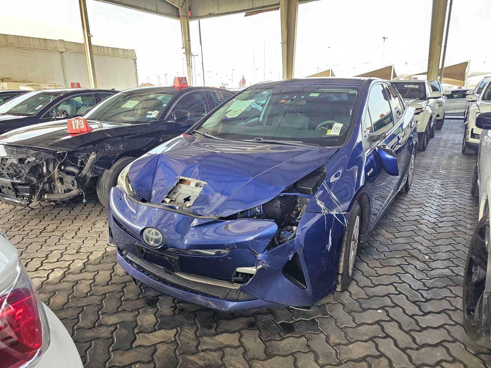 2017 TOYOTA PRIUS — 233216 Miles — Lot 44995 — Souq - Marhaba Auctions Used Cars - Image 5