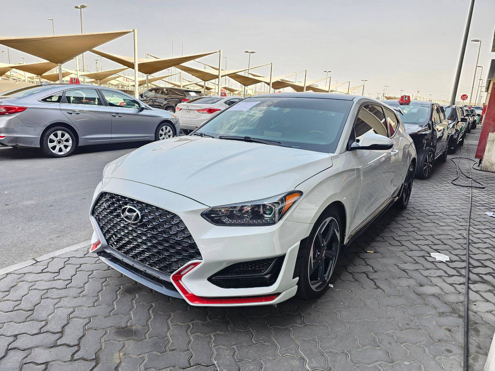 2020 HYUNDAI VELOSTER — 54614 Miles — Lot 0LU028544 — Souq - Marhaba Auctions Used Cars - Image 4